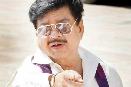 Shatrughan Sinha keen on acting with Big B